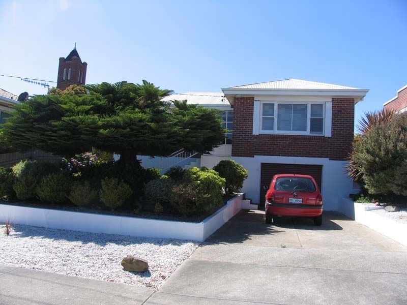 5 Saundridge Road, Cooee TAS 7320