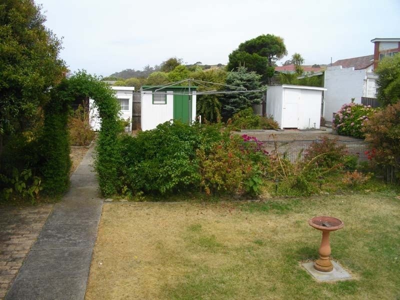 5 Saundridge Road, Cooee TAS 7320