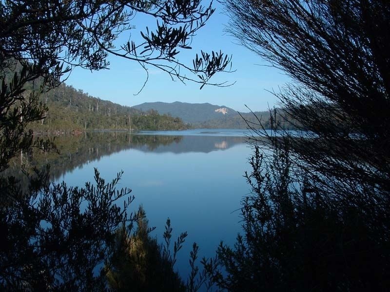 18 Sophia Street, Tullah TAS 7321