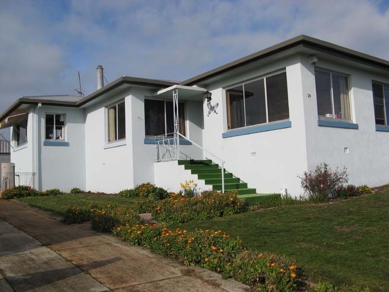 29 Stirling Street, Burnie TAS 7320