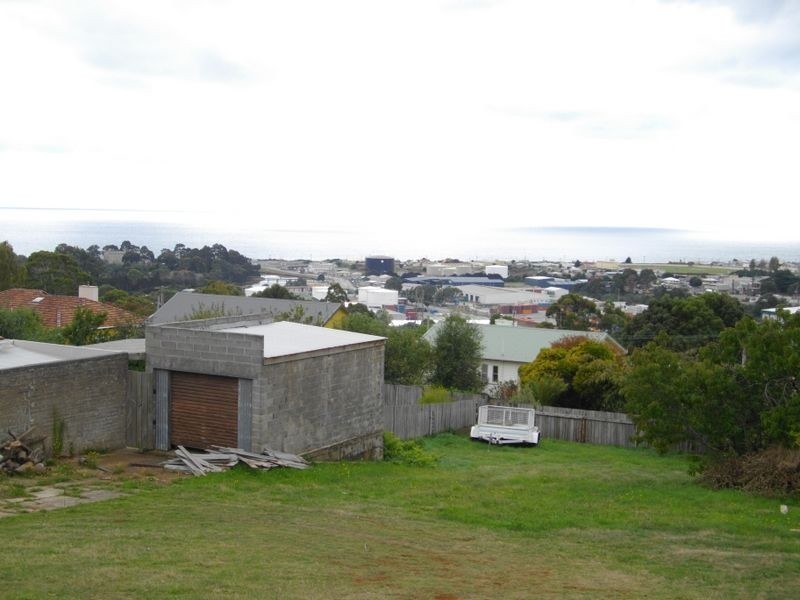 15 Old Surrey Road, Burnie TAS 7320