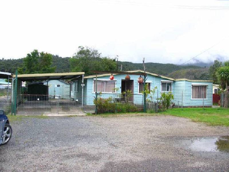 6 Bury Street, Queenstown TAS 7467