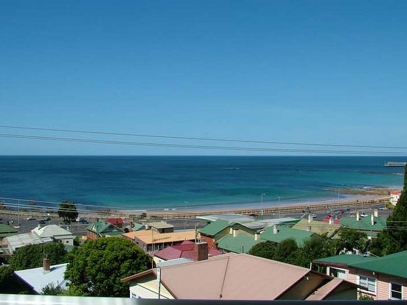 15 Regent Street, Burnie TAS 7320