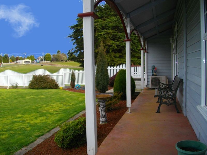 824 Mooreville Road, Burnie TAS 7320