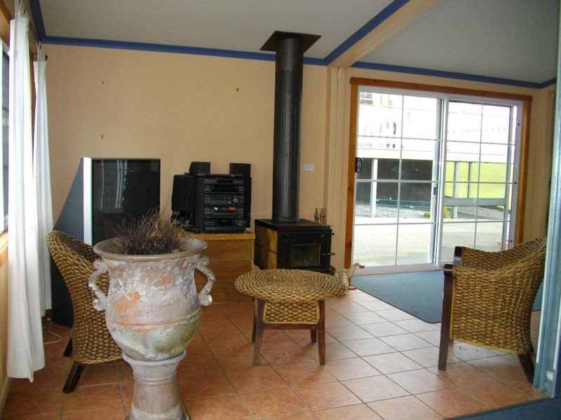 824 Mooreville Road, Burnie TAS 7320