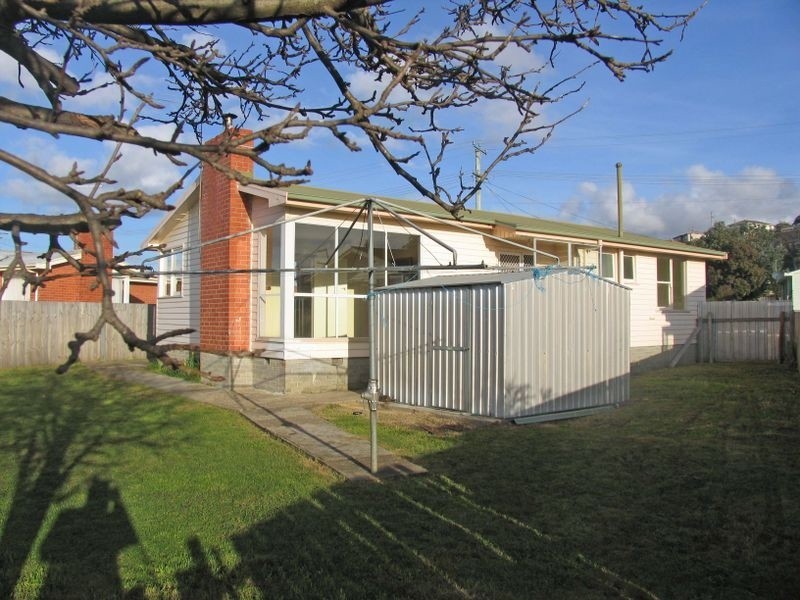 5 Mc Culloch Street, Ulverstone TAS 7315