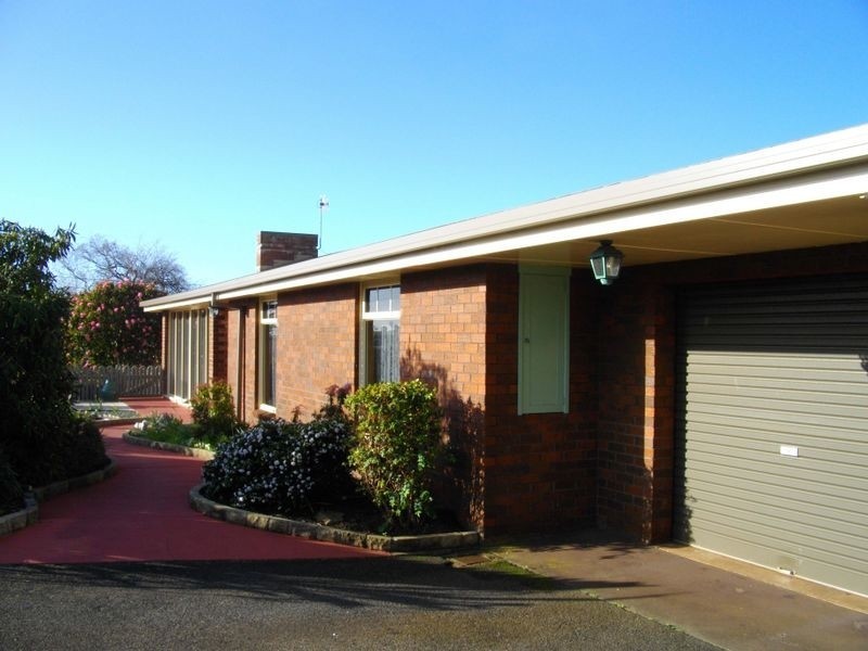 17 Curraghmore Avenue, Burnie TAS 7320