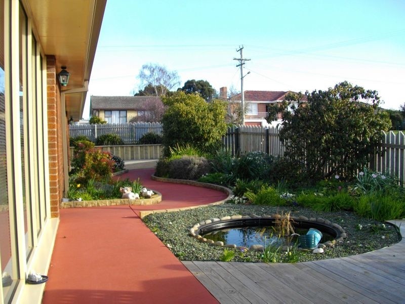 17 Curraghmore Avenue, Burnie TAS 7320
