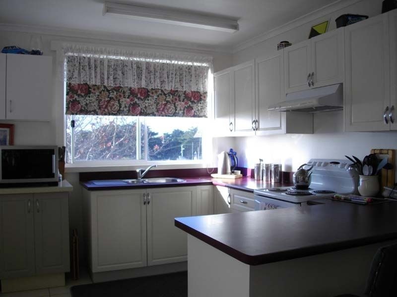 6 Winter Avenue, Burnie TAS 7320