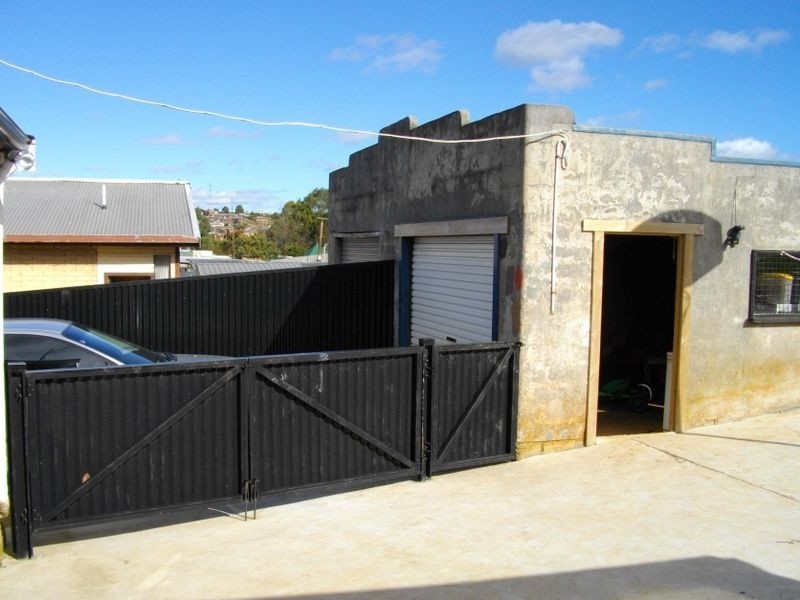 292 Mount Street, Burnie TAS 7320