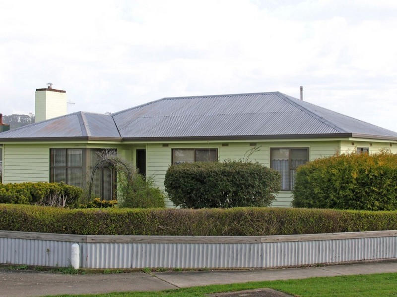 75 Simpson Street, Somerset TAS 7322