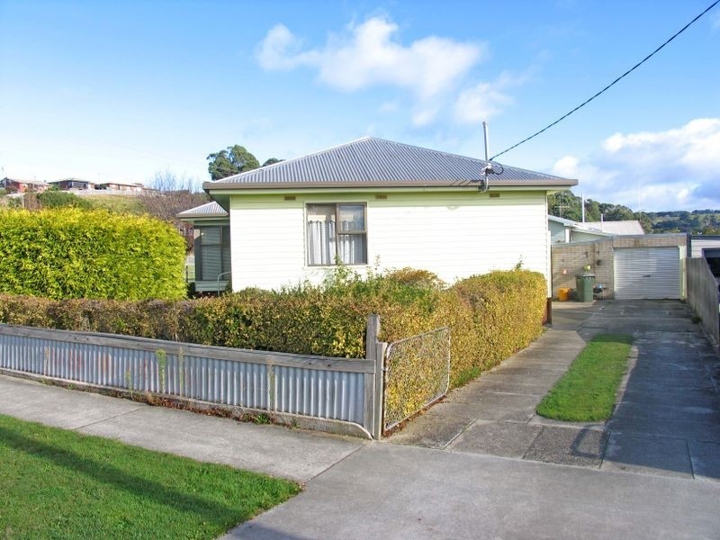 75 Simpson Street, Somerset TAS 7322
