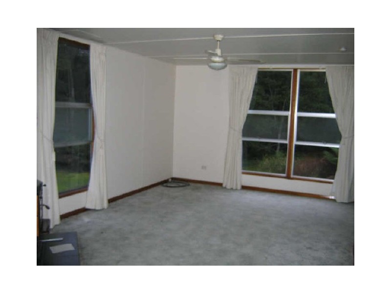 10 Gum Drive, Rosebery TAS 7470