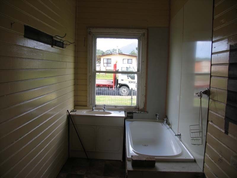 14 Westwood Street, Zeehan TAS 7469