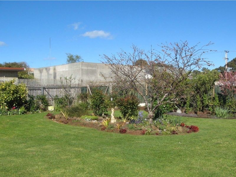18 Deacon Street, Burnie TAS 7320