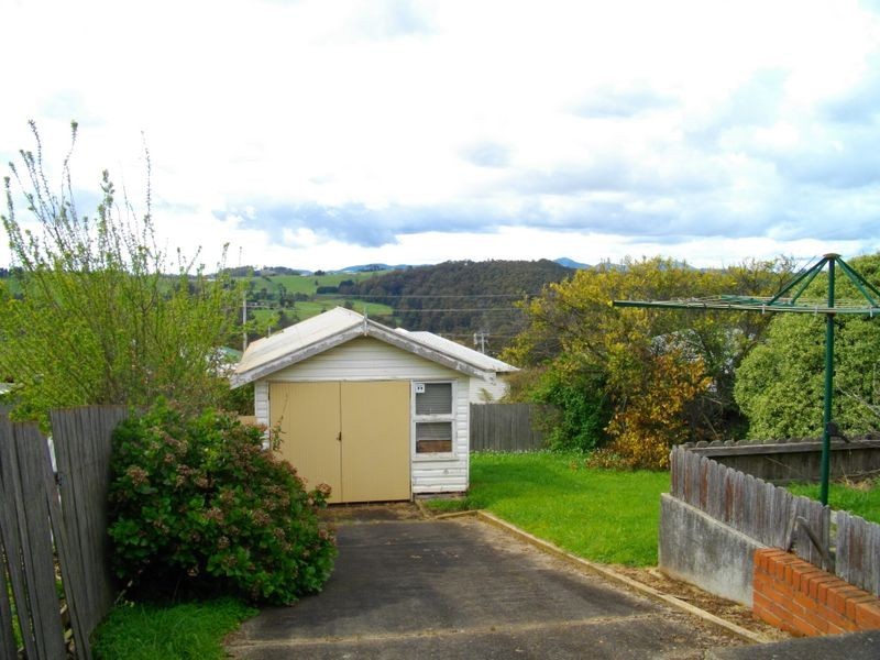 15 Grant Street, Burnie TAS 7320