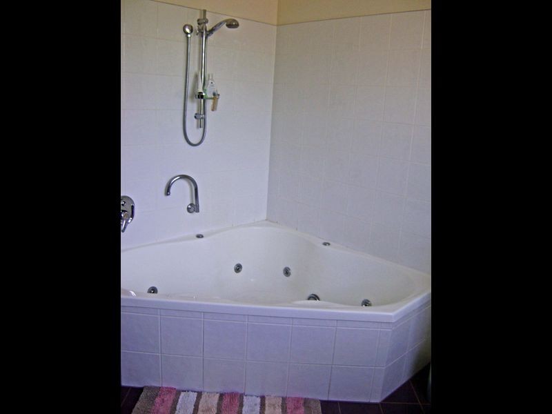 27 Swanston Street, Burnie TAS 7320