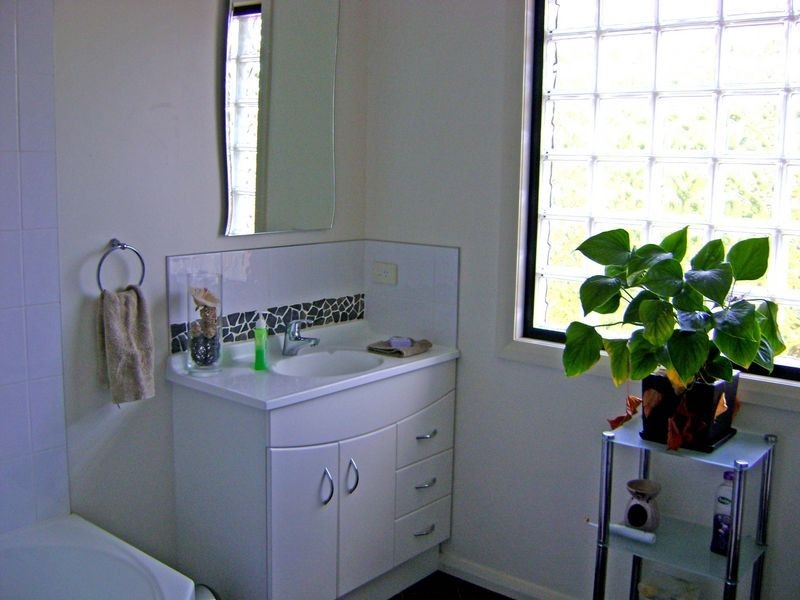 27 Swanston Street, Burnie TAS 7320