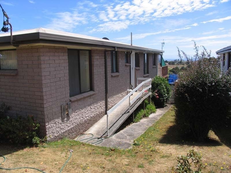 37 Malonga Drive, Burnie TAS 7320