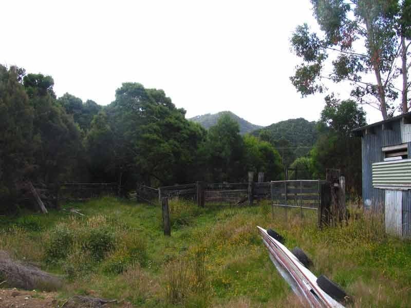 - Lynchford Road, Queenstown TAS 7467