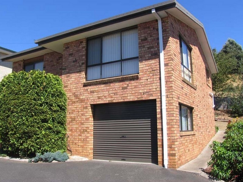 5/16 Collins Street, Burnie TAS 7320