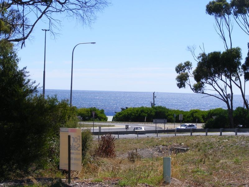 River Avenue, Heybridge TAS 7316