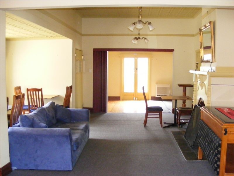 8 Alexander Street, Burnie TAS 7320