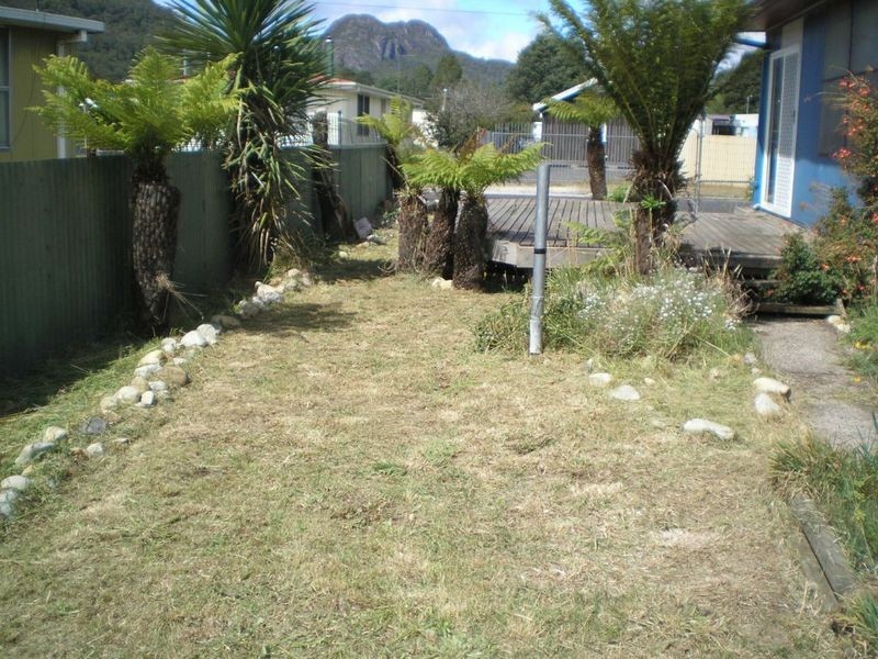 3 Kershaw Street, Tullah TAS 7321