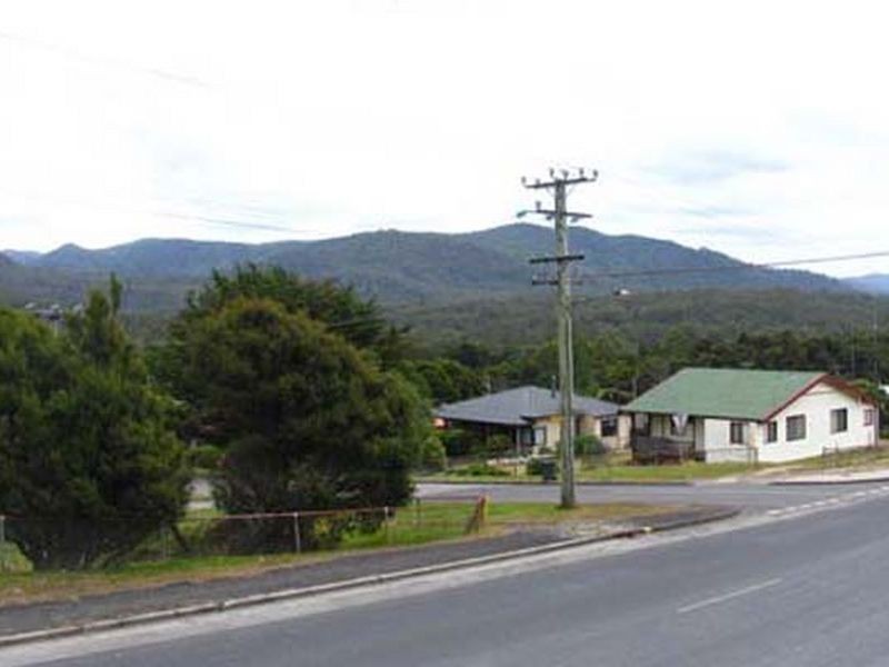 3 Read Street, Rosebery TAS 7470