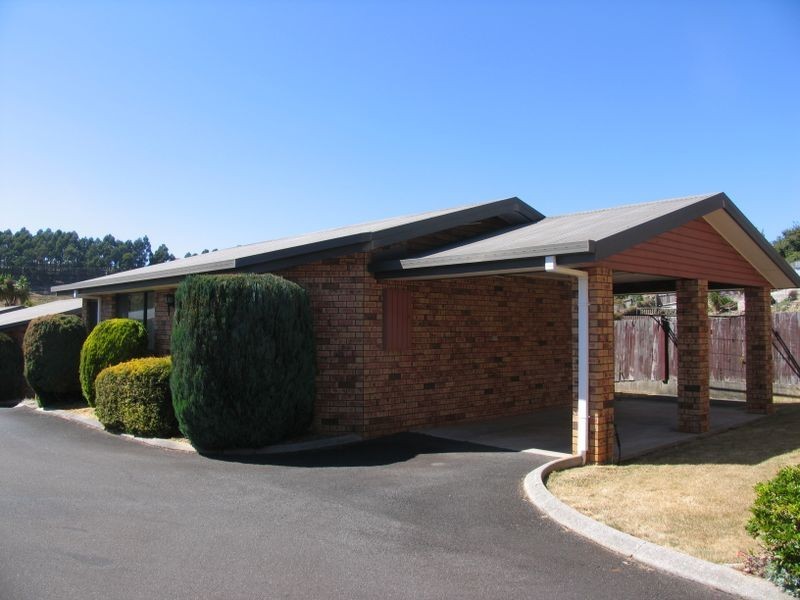 4/16 Collins Street, Burnie TAS 7320