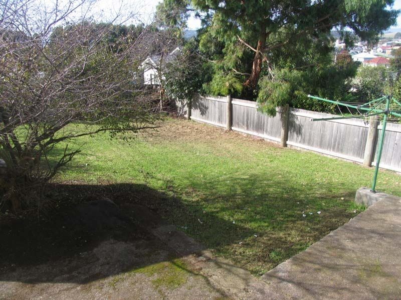 8 Conrad Street, Burnie TAS 7320