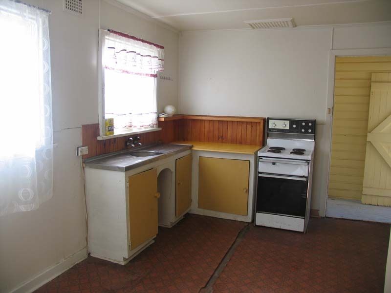 8 Conrad Street, Burnie TAS 7320