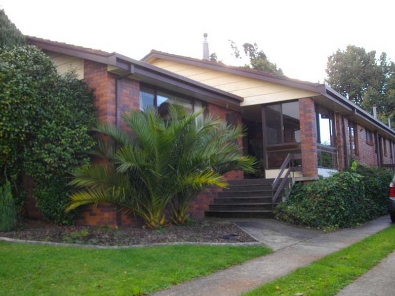 8 Sassafras Crescent, Burnie TAS 7320