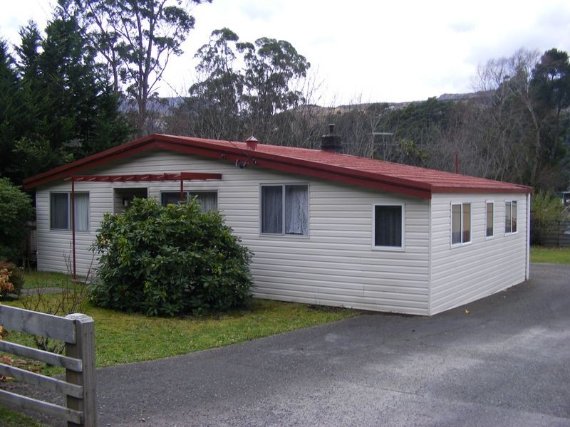 14 Penghana Road, Queenstown TAS 7467