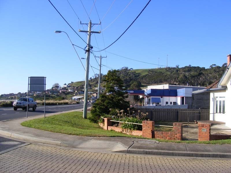371 Bass Highway, Camdale TAS 7320