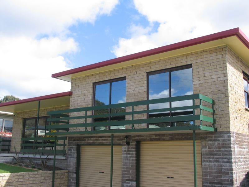 19 Elizabeth Street, Somerset TAS 7322