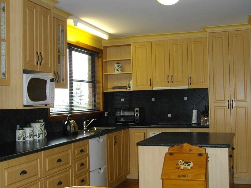 19 Elizabeth Street, Somerset TAS 7322