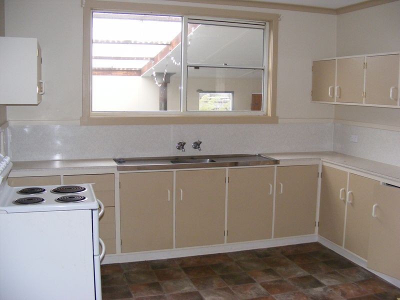 39 Main Street, Zeehan TAS 7469