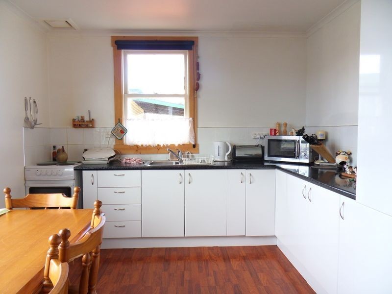 27 Griffith Street, Burnie TAS 7320