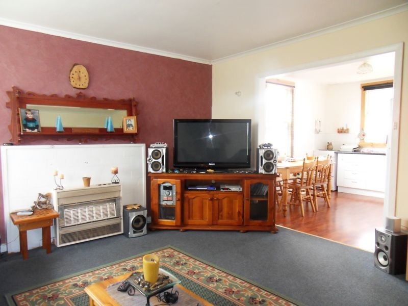 27 Griffith Street, Burnie TAS 7320