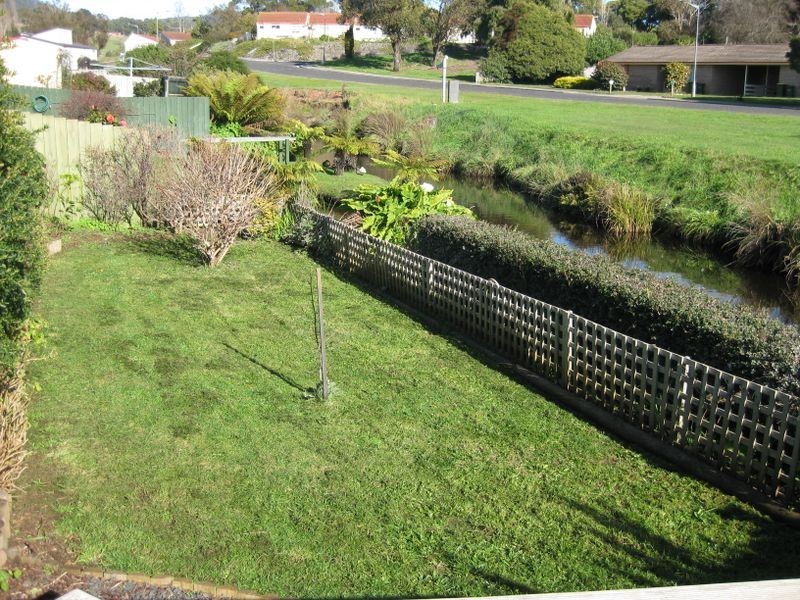 12/3 Hayward Street, Penguin TAS 7316