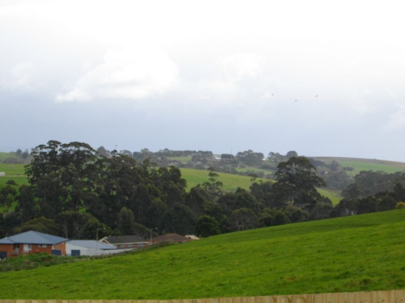 102 Three Mile Line, Burnie TAS 7320
