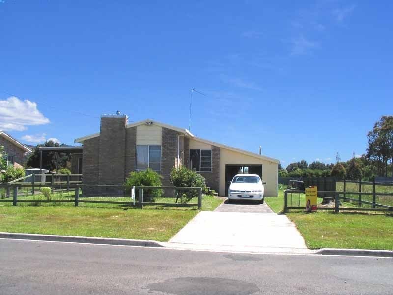 7 Little Quiggins Street, Waratah TAS 7321