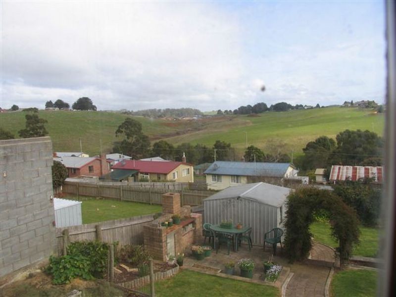 64 Stirling Street, Burnie TAS 7320