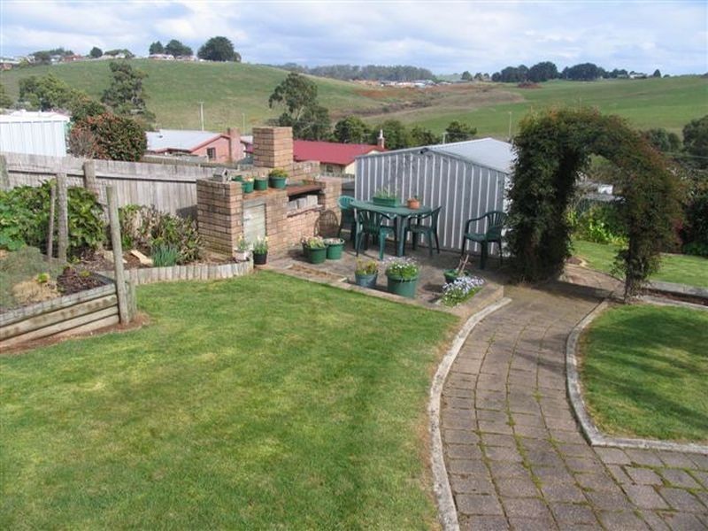 64 Stirling Street, Burnie TAS 7320