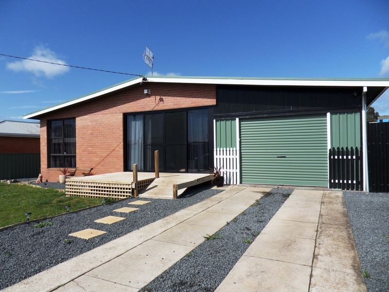 10 Roslyn Avenue, Burnie TAS 7320