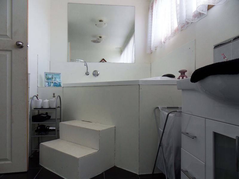 10 Roslyn Avenue, Burnie TAS 7320