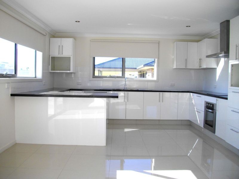 13 Hales Street, Penguin TAS 7316