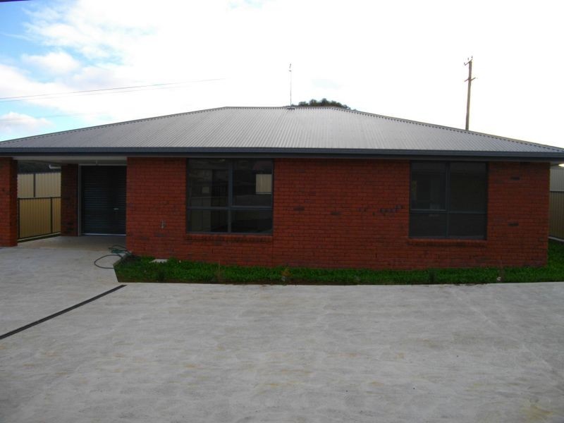 1/107-111 Mooreville Road, Burnie TAS 7320
