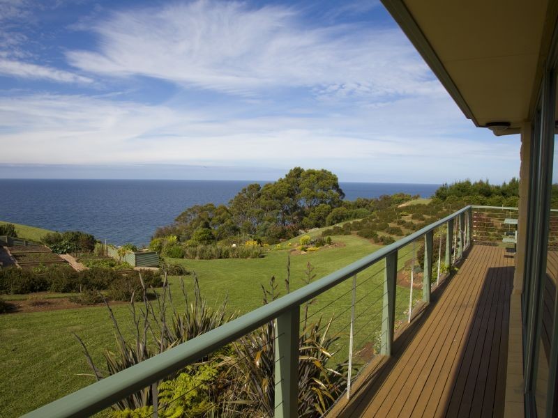 56 West Ridge Road, Penguin TAS 7316